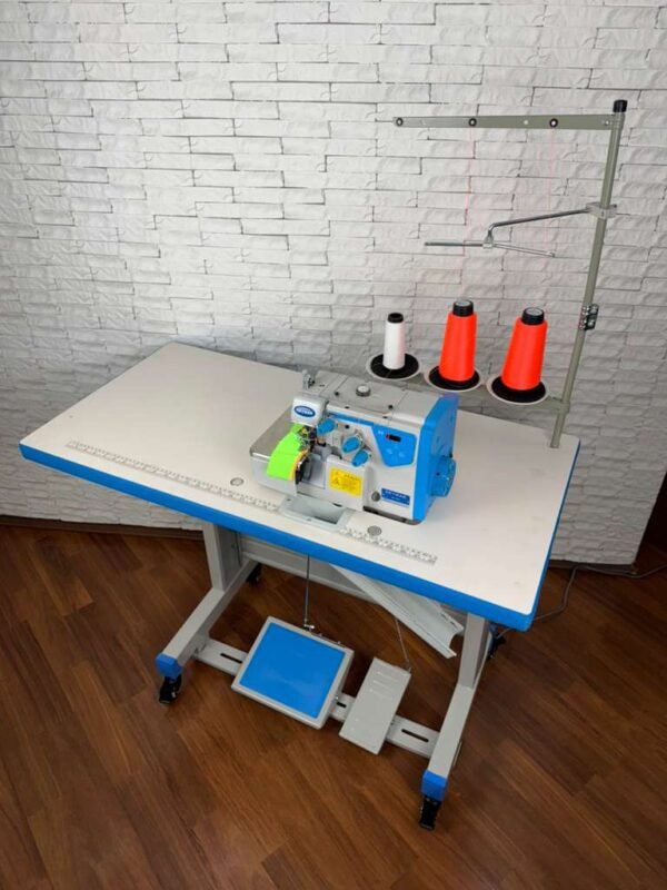 Overlok Industrial direct drive 3 fios - SKYMAK - SK3D / 220w